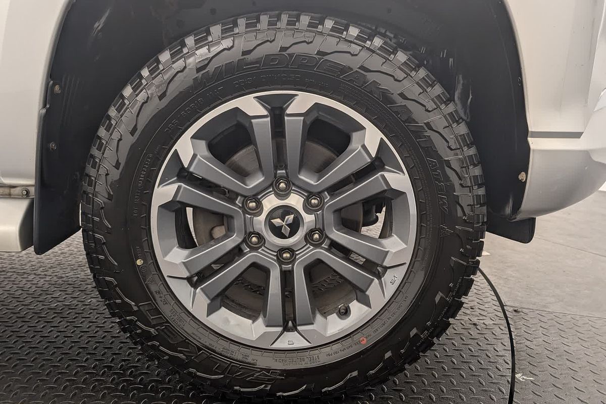2022 Mitsubishi Triton GLS MR 4X4