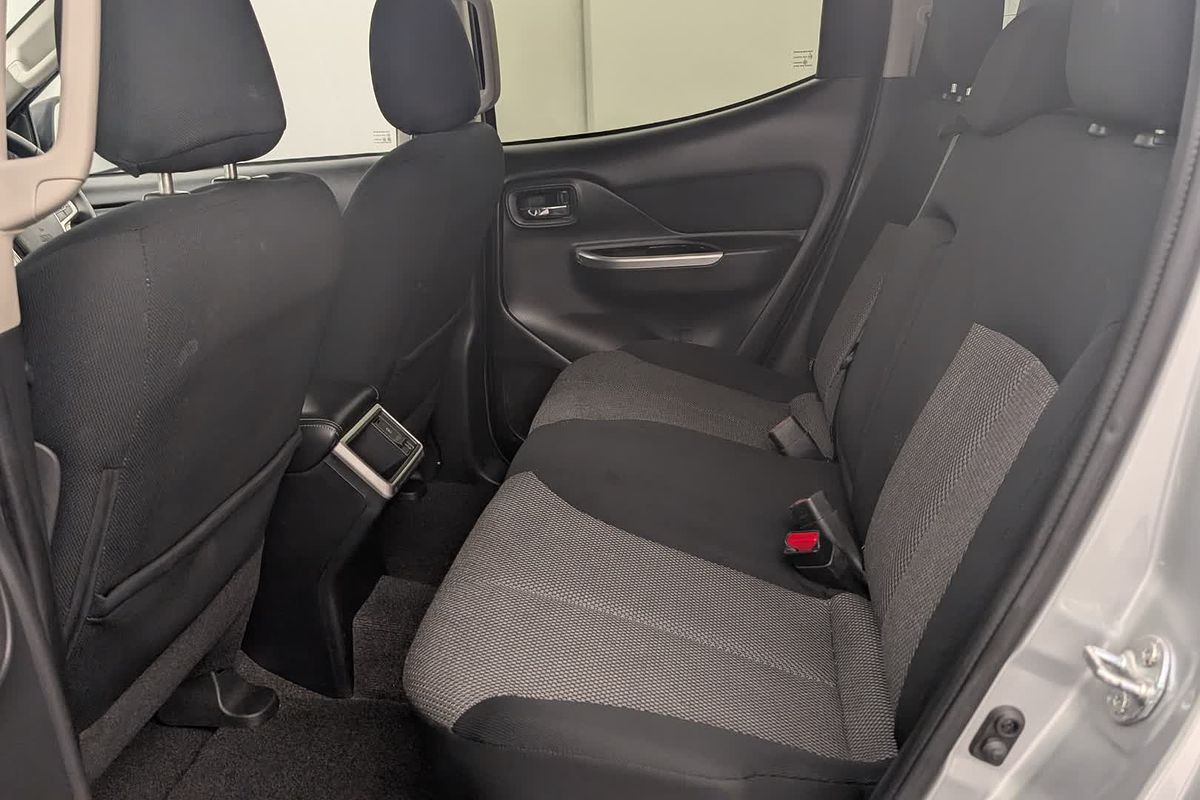 2022 Mitsubishi Triton GLS MR 4X4