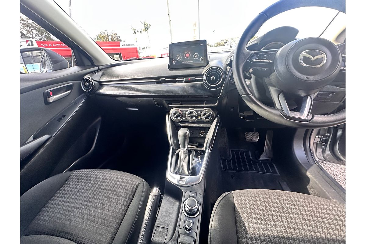 2017 Mazda 2 Maxx DJ Series
