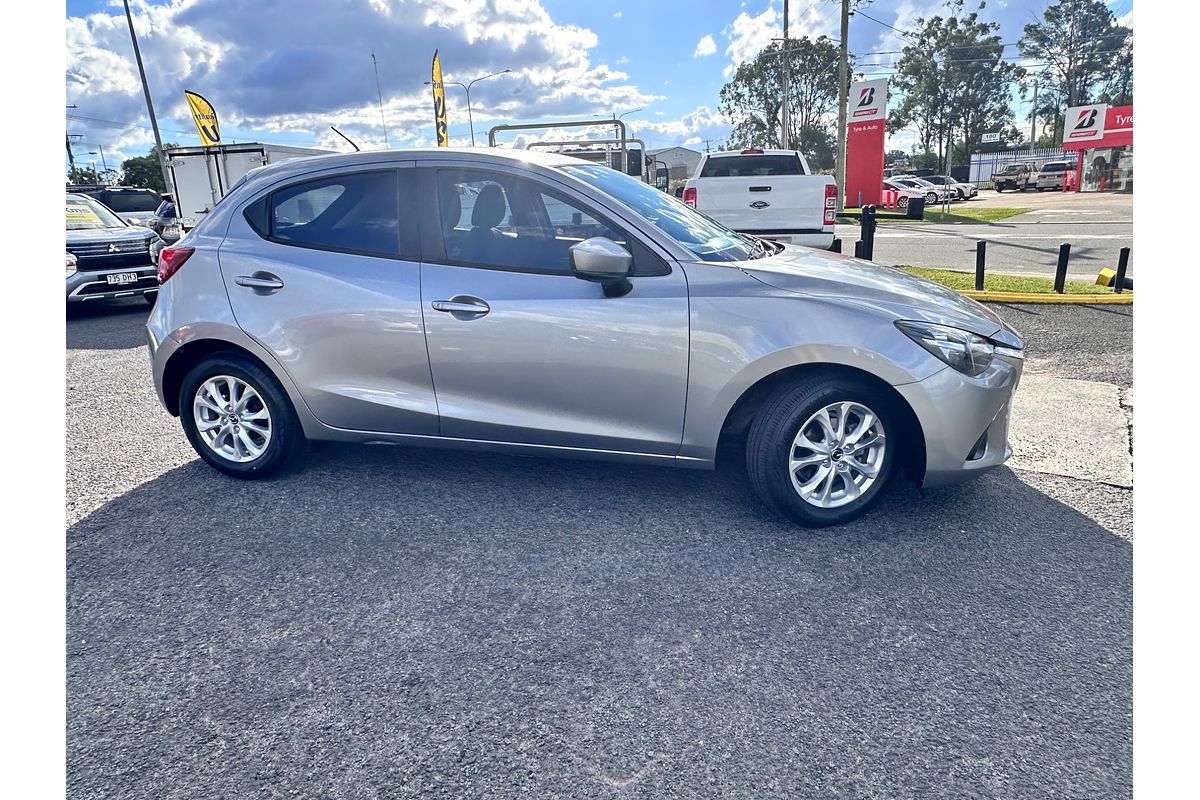2017 Mazda 2 Maxx DJ Series