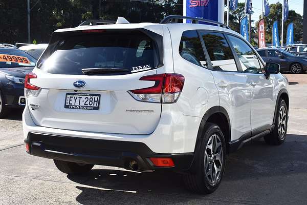 2022 Subaru Forester 2.5i S5