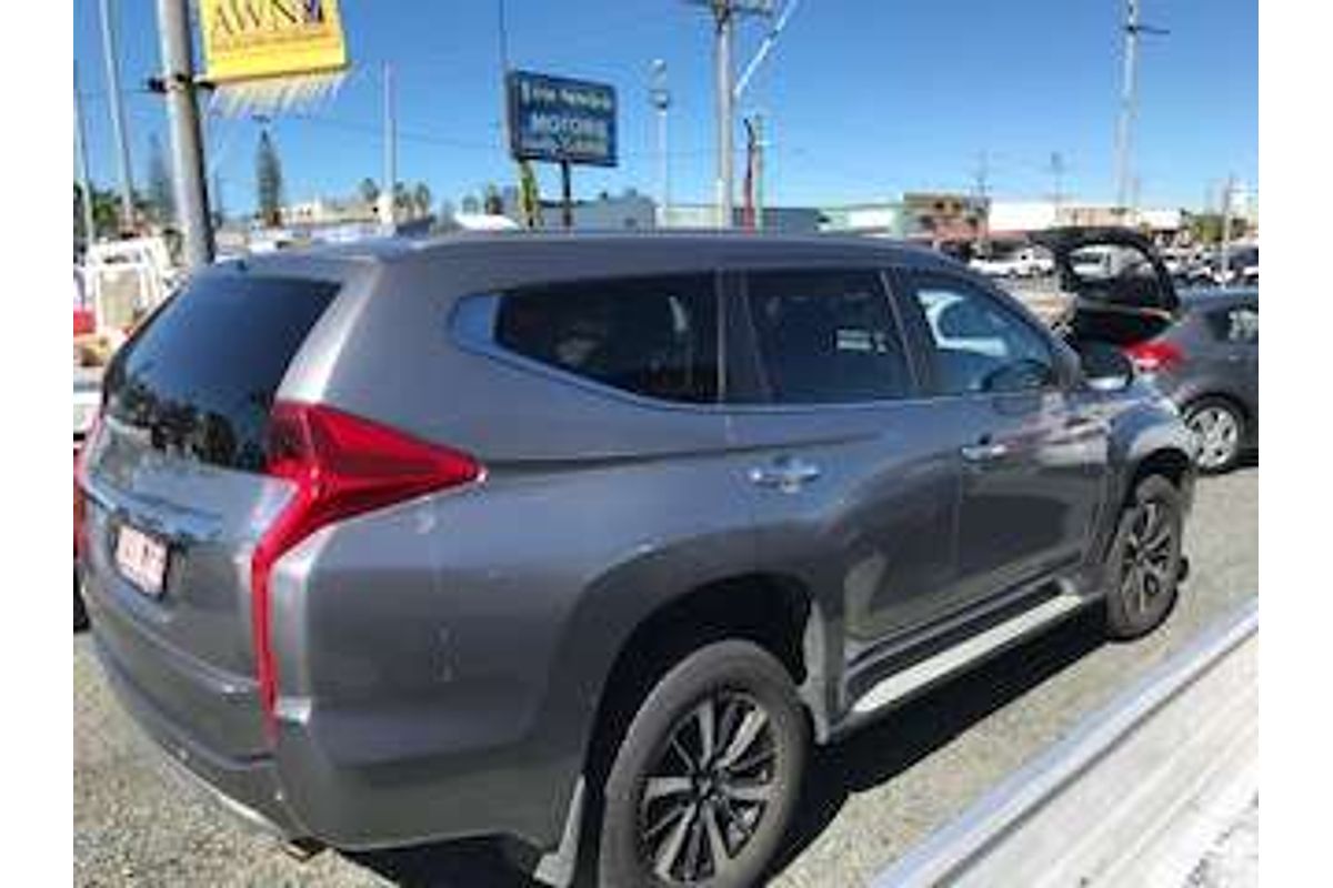 2016 Mitsubishi Pajero Sport GLS QE