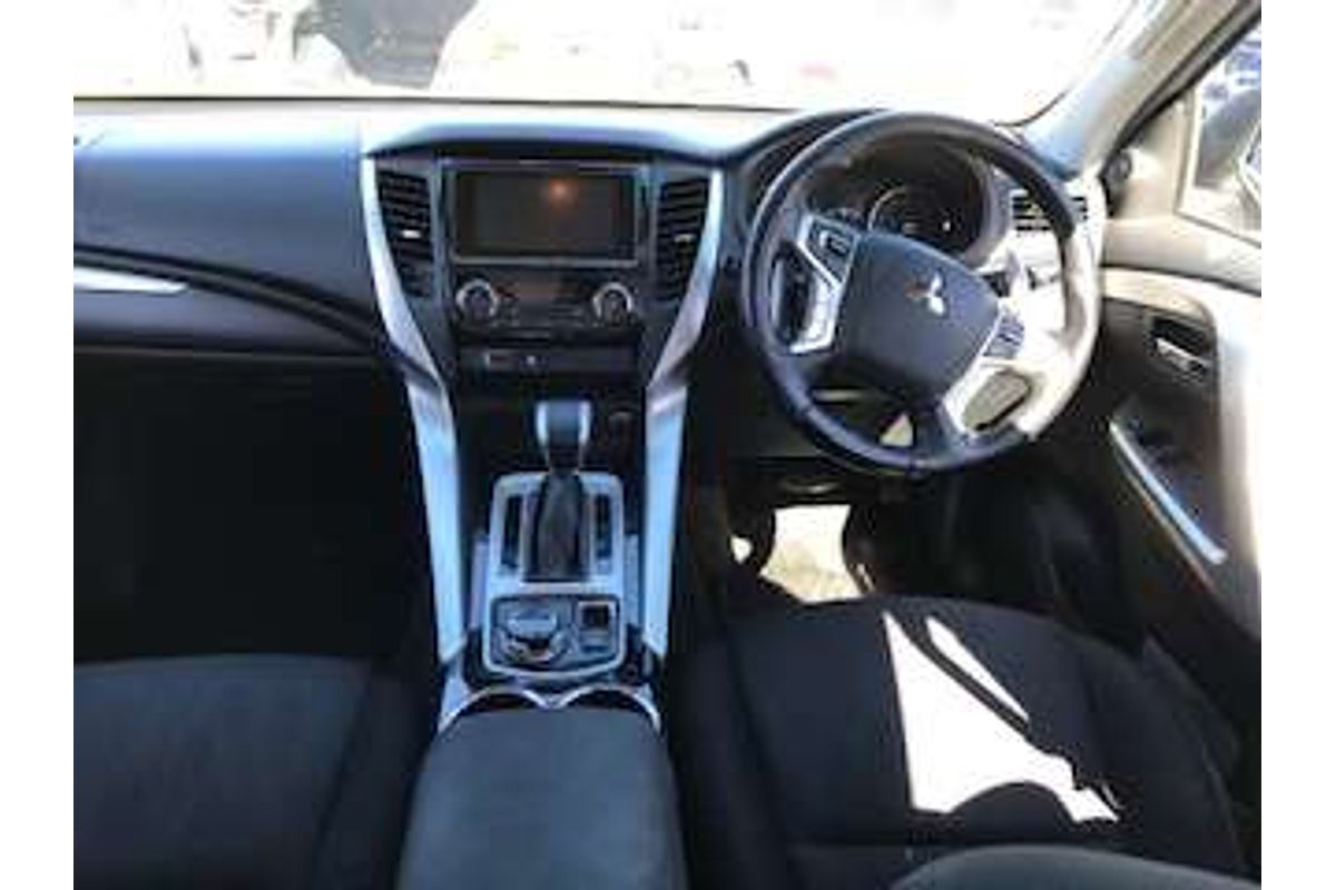 2016 Mitsubishi Pajero Sport GLS QE