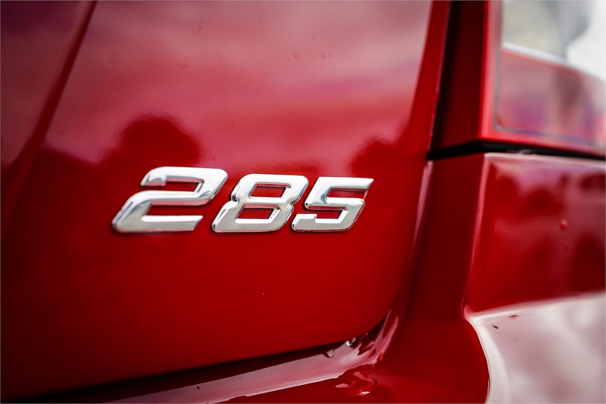 2004 Holden Special Vehicles Clubsport Y Series 2