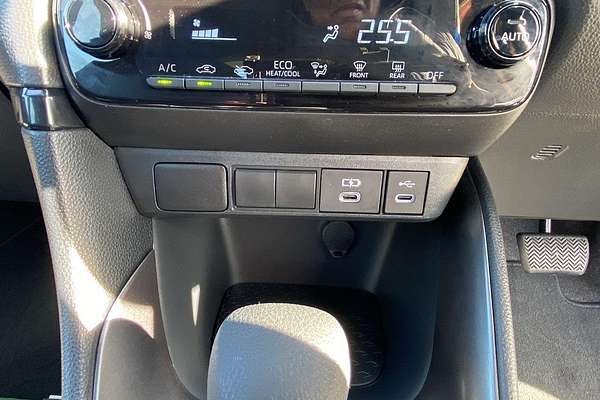 2024 Toyota Yaris Ascent Sport Hybrid MXPH10R