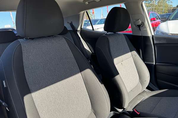 2023 Kia Stonic S YB