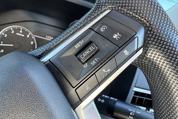 2023 Mitsubishi Outlander ES ZM