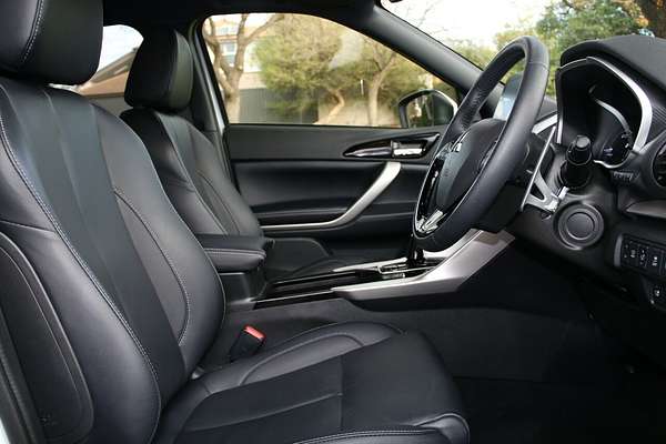 2024 Mitsubishi Eclipse Cross PHEV Exceed YB