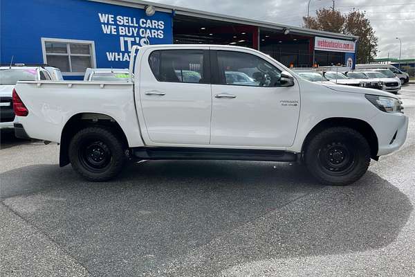 2015 Toyota Hilux SR GUN126R 4X4