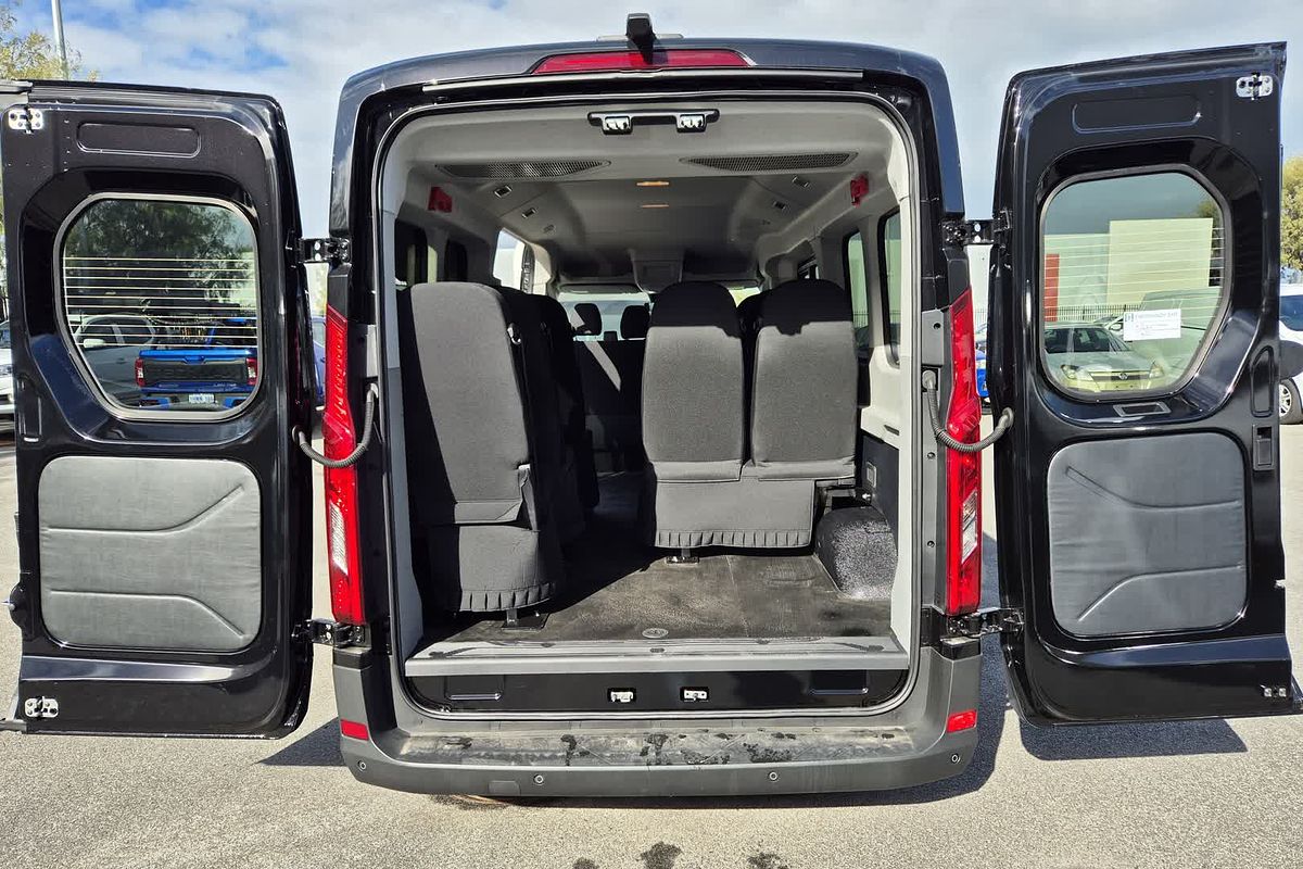 2025 LDV Deliver 9 LWB