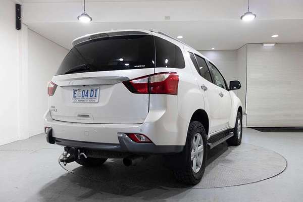 2014 Isuzu MU-X LS-T