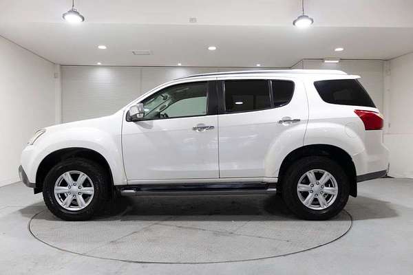 2014 Isuzu MU-X LS-T
