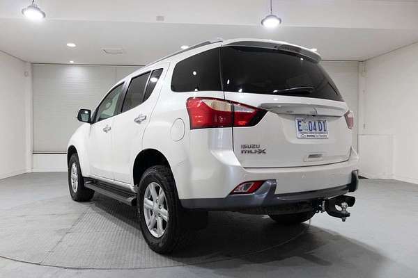 2014 Isuzu MU-X LS-T