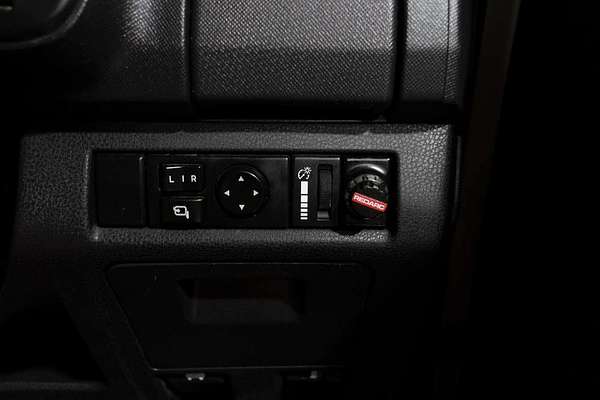 2014 Isuzu MU-X LS-T