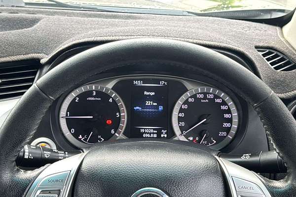 2017 Nissan Navara ST-X D23 Series 2 4X4