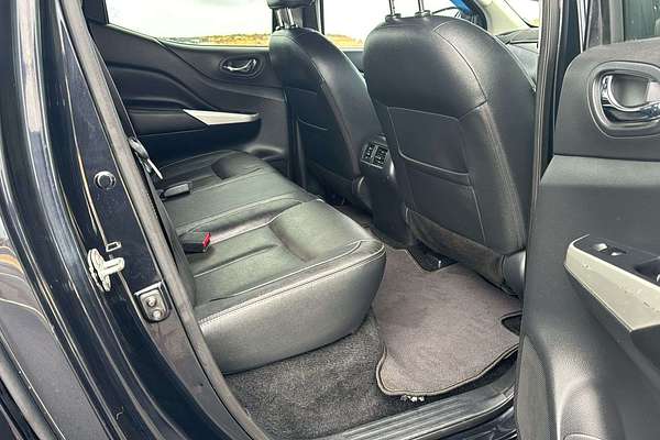 2017 Nissan Navara ST-X D23 Series 2 4X4