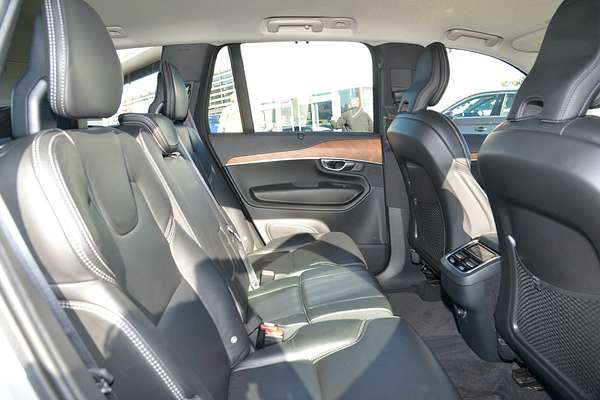 2019 Volvo XC90 T6 Inscription