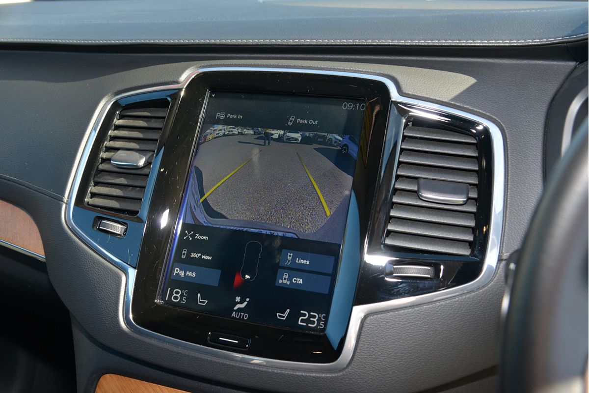 2019 Volvo XC90 T6 Inscription