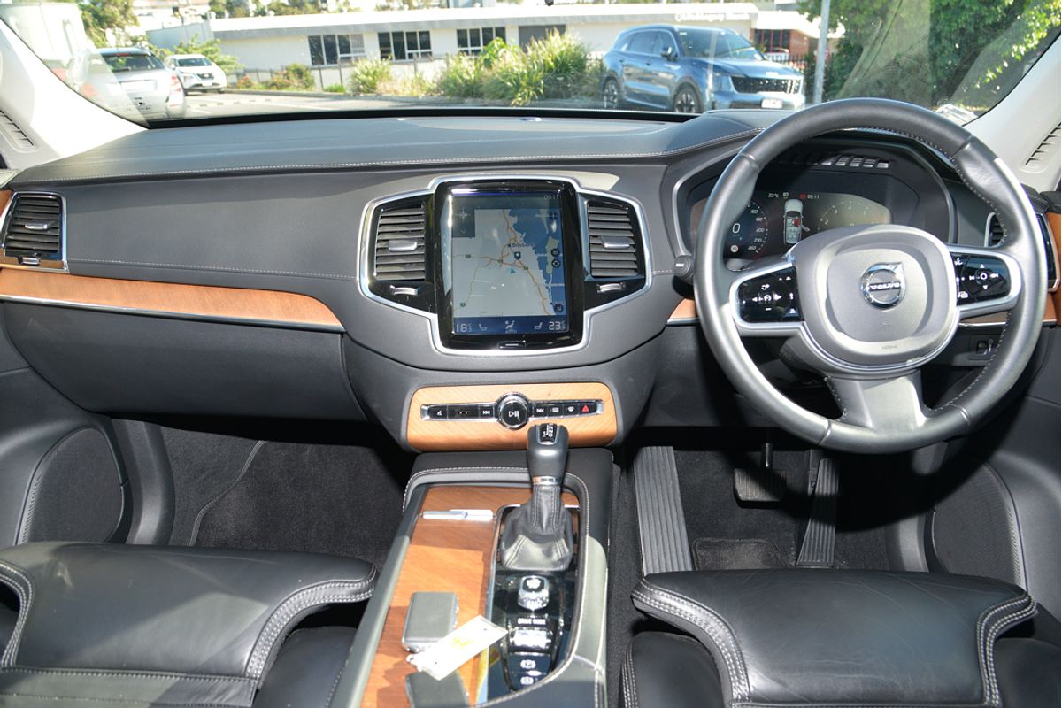 2019 Volvo XC90 T6 Inscription