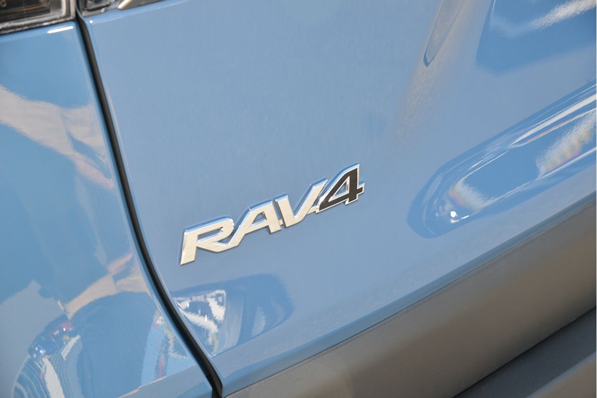 2024 Toyota RAV4 Cruiser AXAH54R