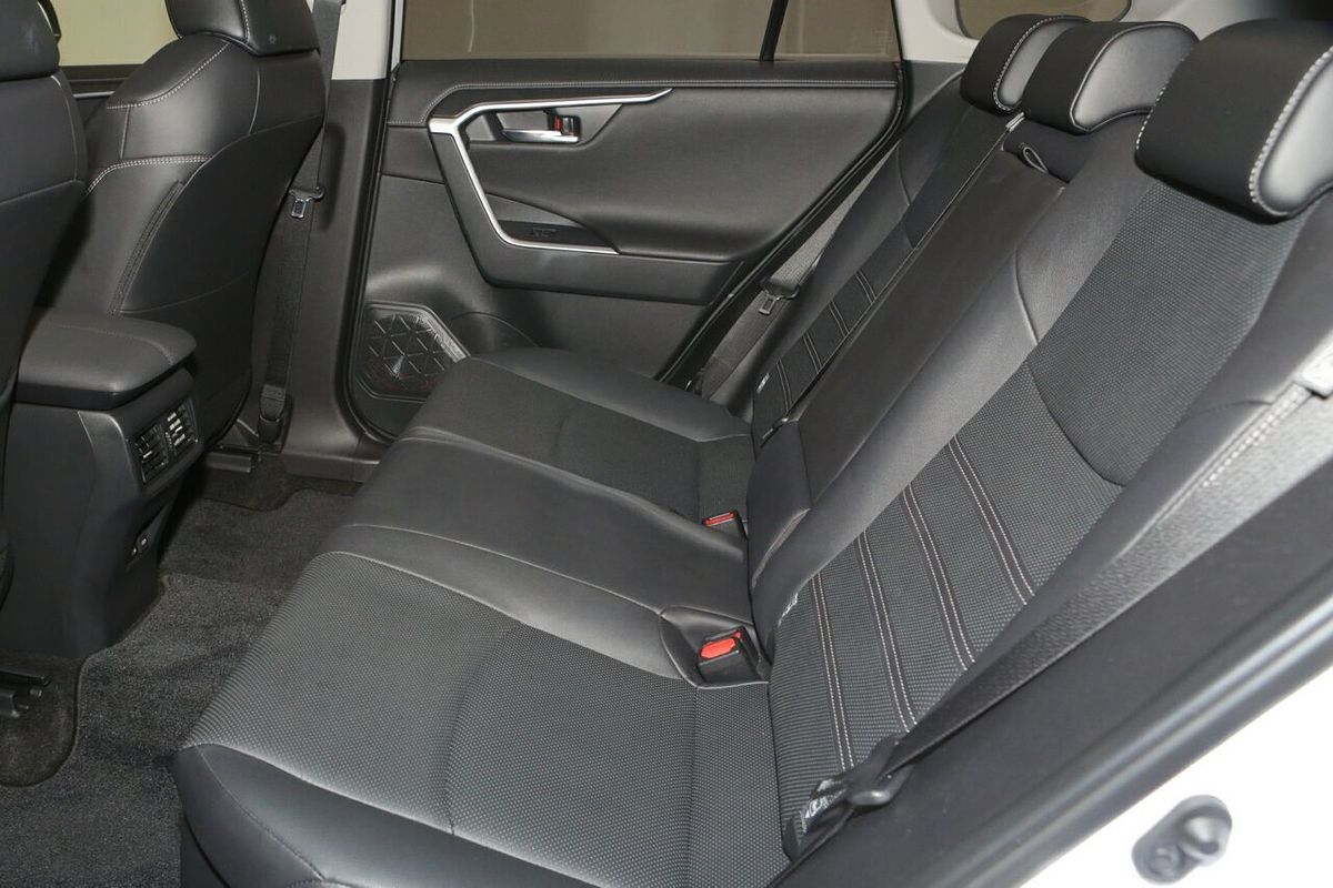 2023 Toyota RAV4 Cruiser AXAH54R