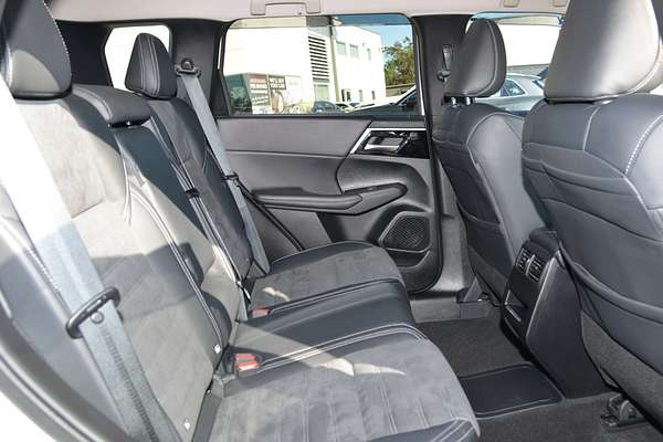2023 Mitsubishi Outlander PHEV Aspire ZM