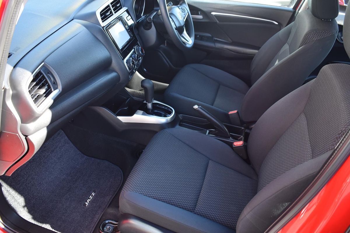 2018 Honda Jazz VTi GF