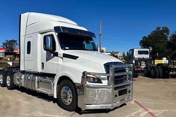 2024 Freightliner Cascadia 126