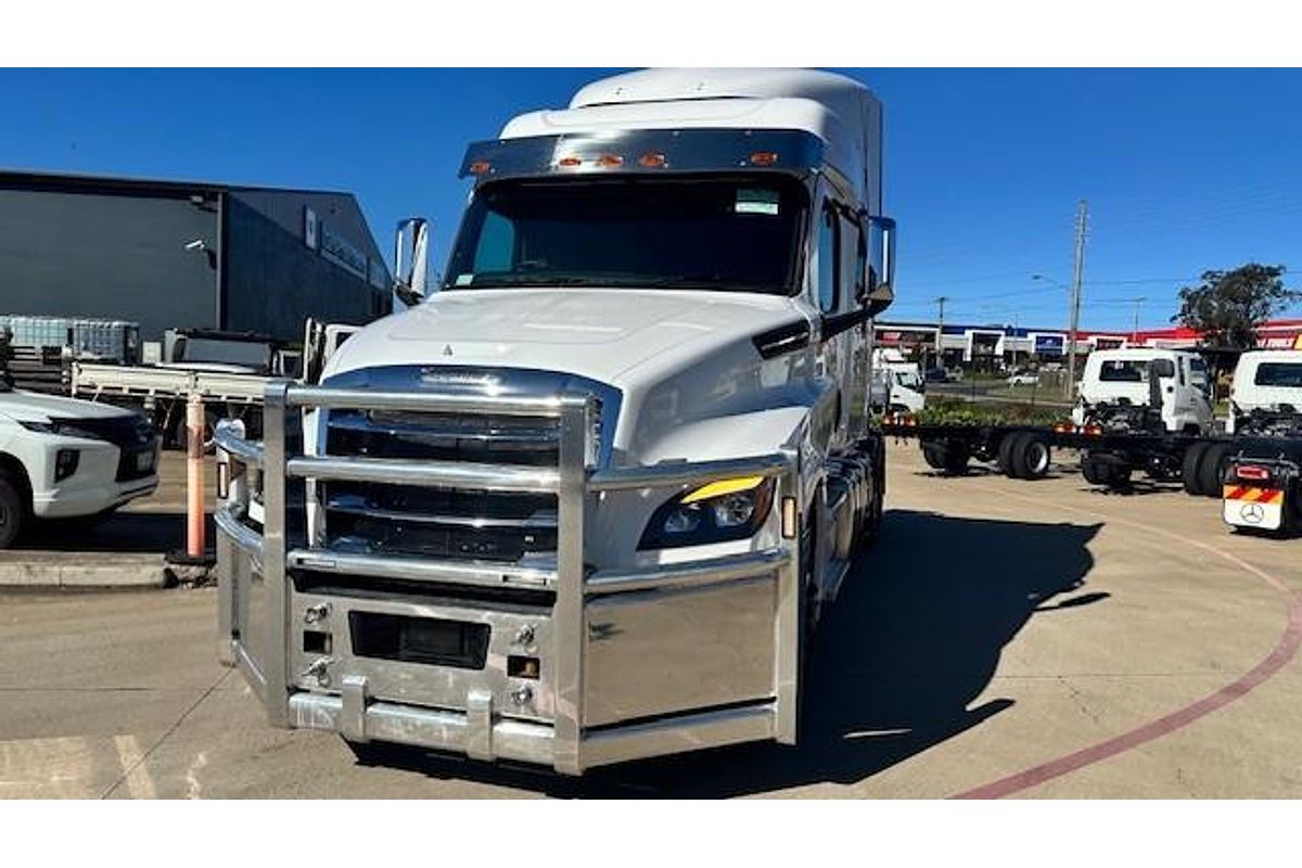 2024 Freightliner Cascadia 126