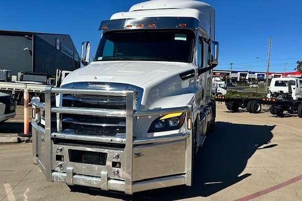 2024 Freightliner Cascadia 126