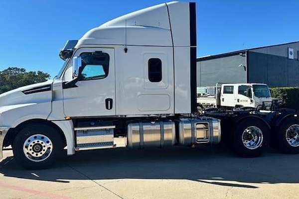 2024 Freightliner Cascadia 126