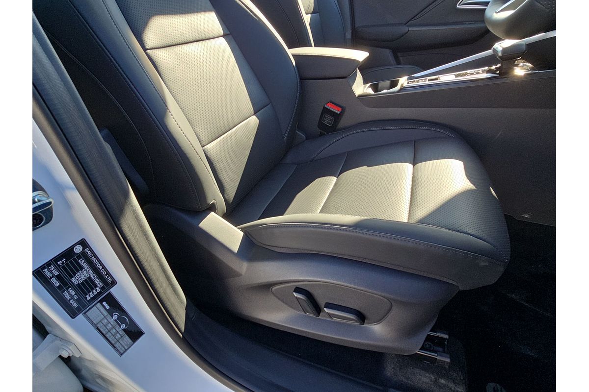 2025 MG ZS Essence Hybrid+ ZS32