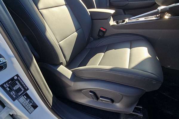 2025 MG ZS Essence Hybrid+ ZS32