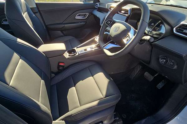 2025 MG ZS Essence Hybrid+ ZS32