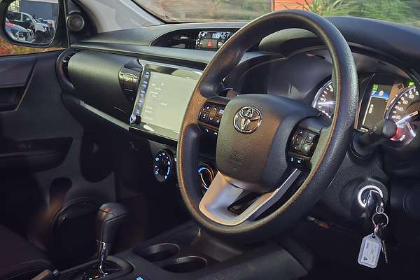 2021 Toyota Hilux SR GUN126R 4X4