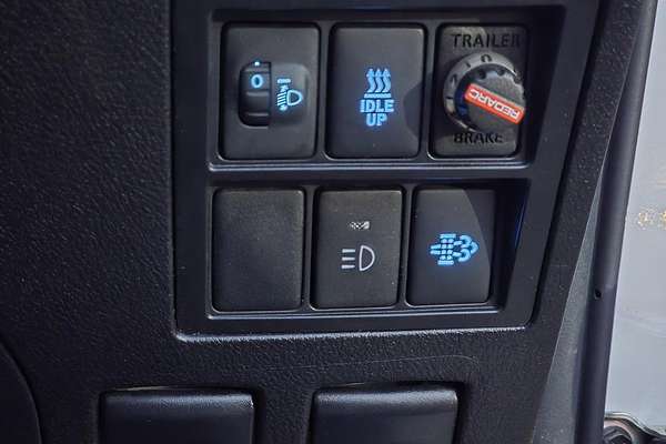 2021 Toyota Hilux SR GUN126R 4X4