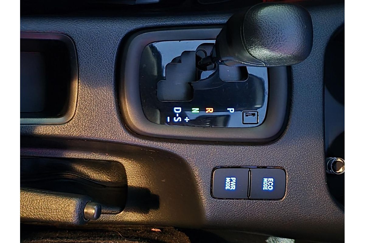 2021 Toyota Hilux SR GUN126R 4X4