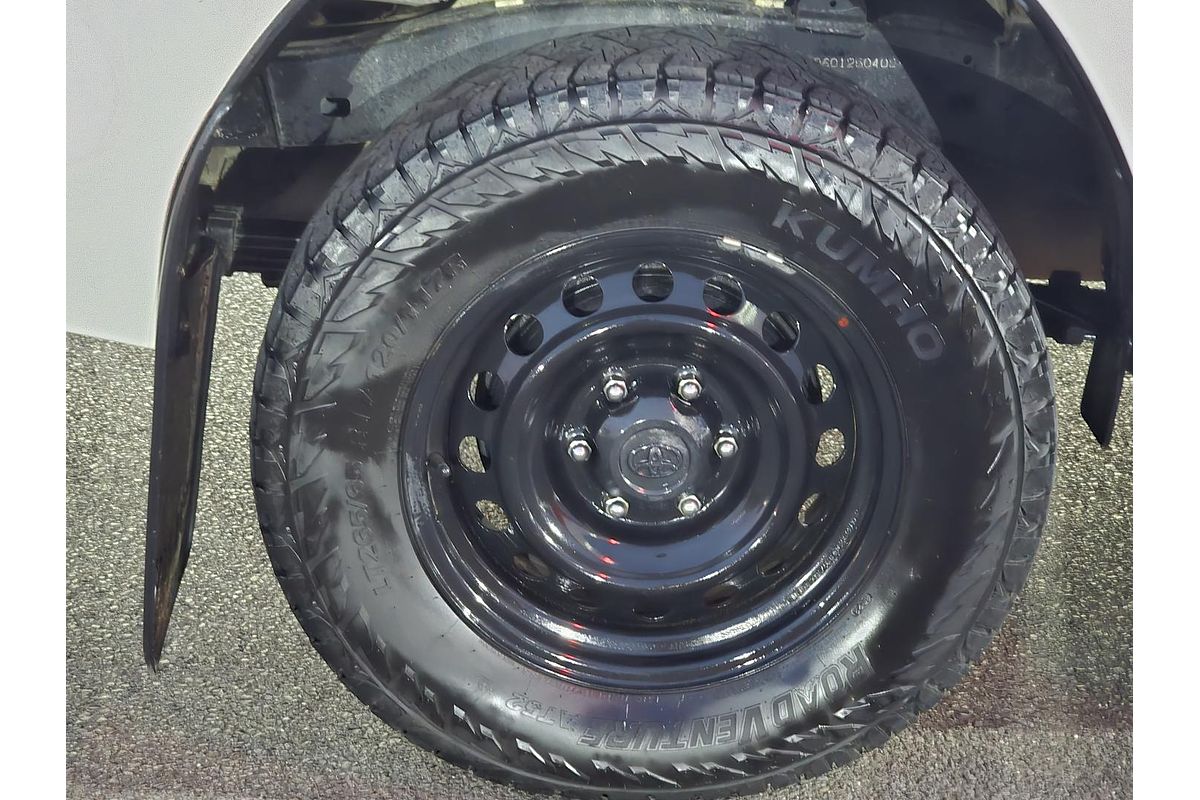 2021 Toyota Hilux SR GUN126R 4X4