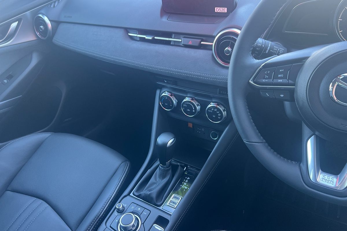 2024 Mazda CX-3 G20 Akari DK