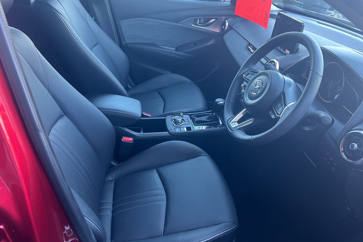 2024 Mazda CX-3 G20 Akari DK