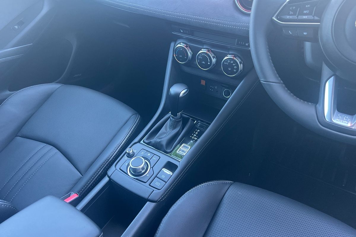 2024 Mazda CX-3 G20 Akari DK