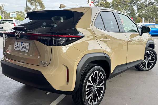2024 Toyota Yaris Cross Urban MXPJ10R