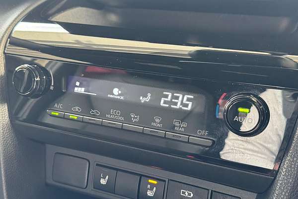 2024 Toyota Yaris Cross Urban MXPJ10R