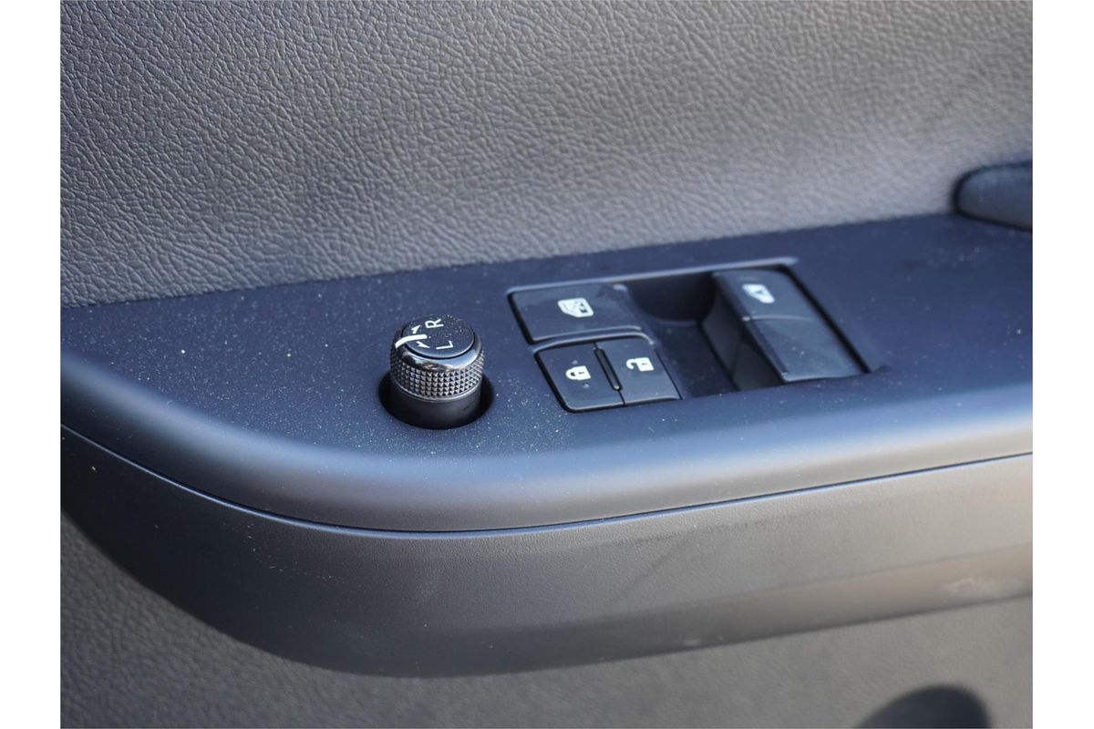 2024 Toyota Hilux Workmate TGN121R Rear Wheel Drive