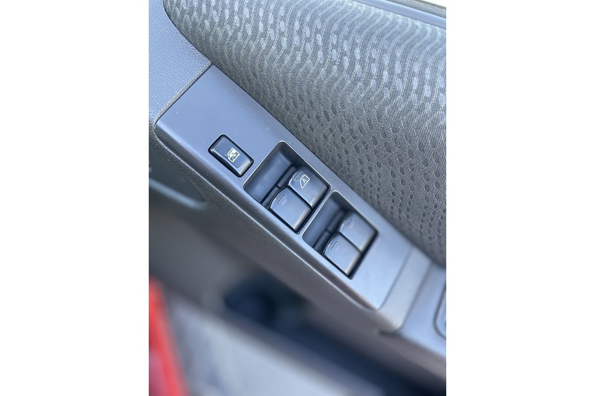 2013 Nissan Navara ST D40 Series 6 4X4