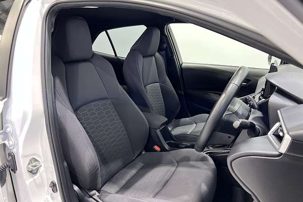 2023 Toyota Corolla SX Hybrid ZWE219R