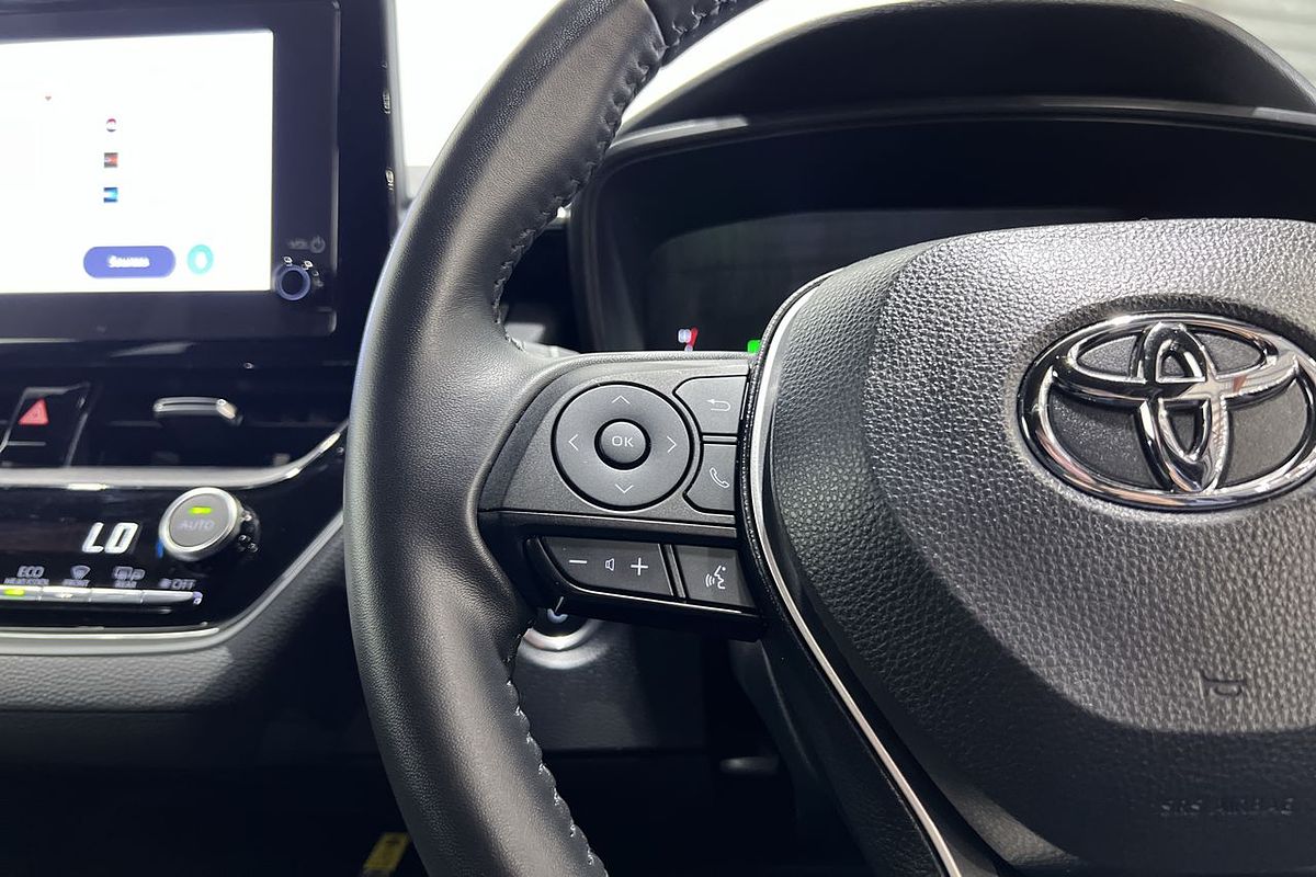 2023 Toyota Corolla SX Hybrid ZWE219R
