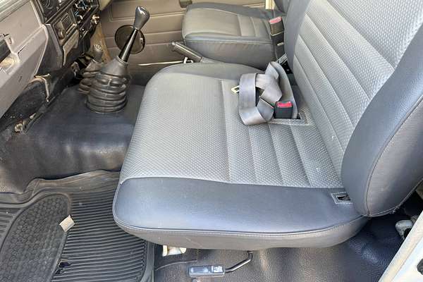 2002 Toyota LANDCRUISER SINGLE CAB (4x4)HDJ79R
