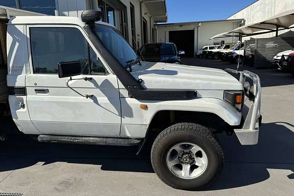 2002 Toyota LANDCRUISER SINGLE CAB (4x4)HDJ79R