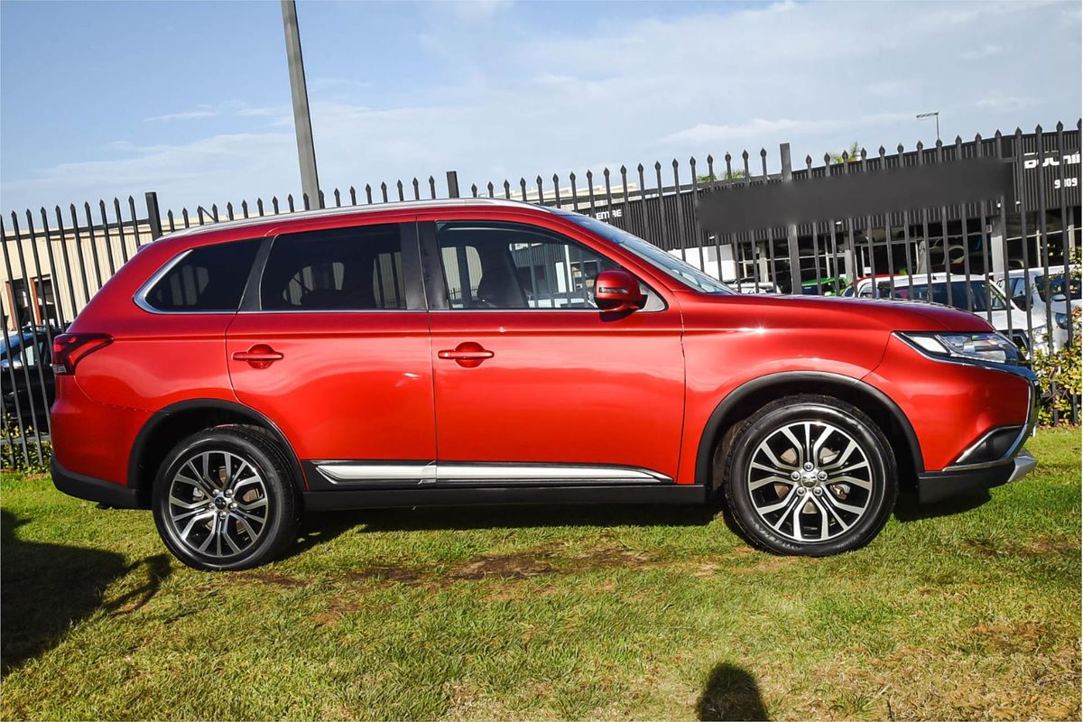2015 Mitsubishi Outlander LS ZK